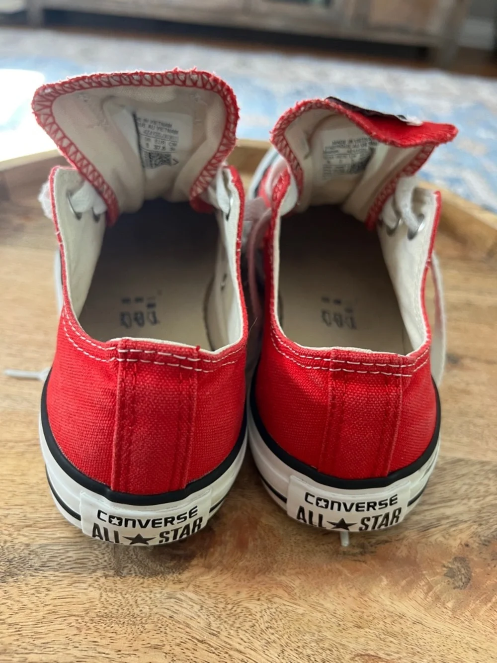 Converse Red Low-Top Canvas Sneakers M5W7 - Picture 3 of 6